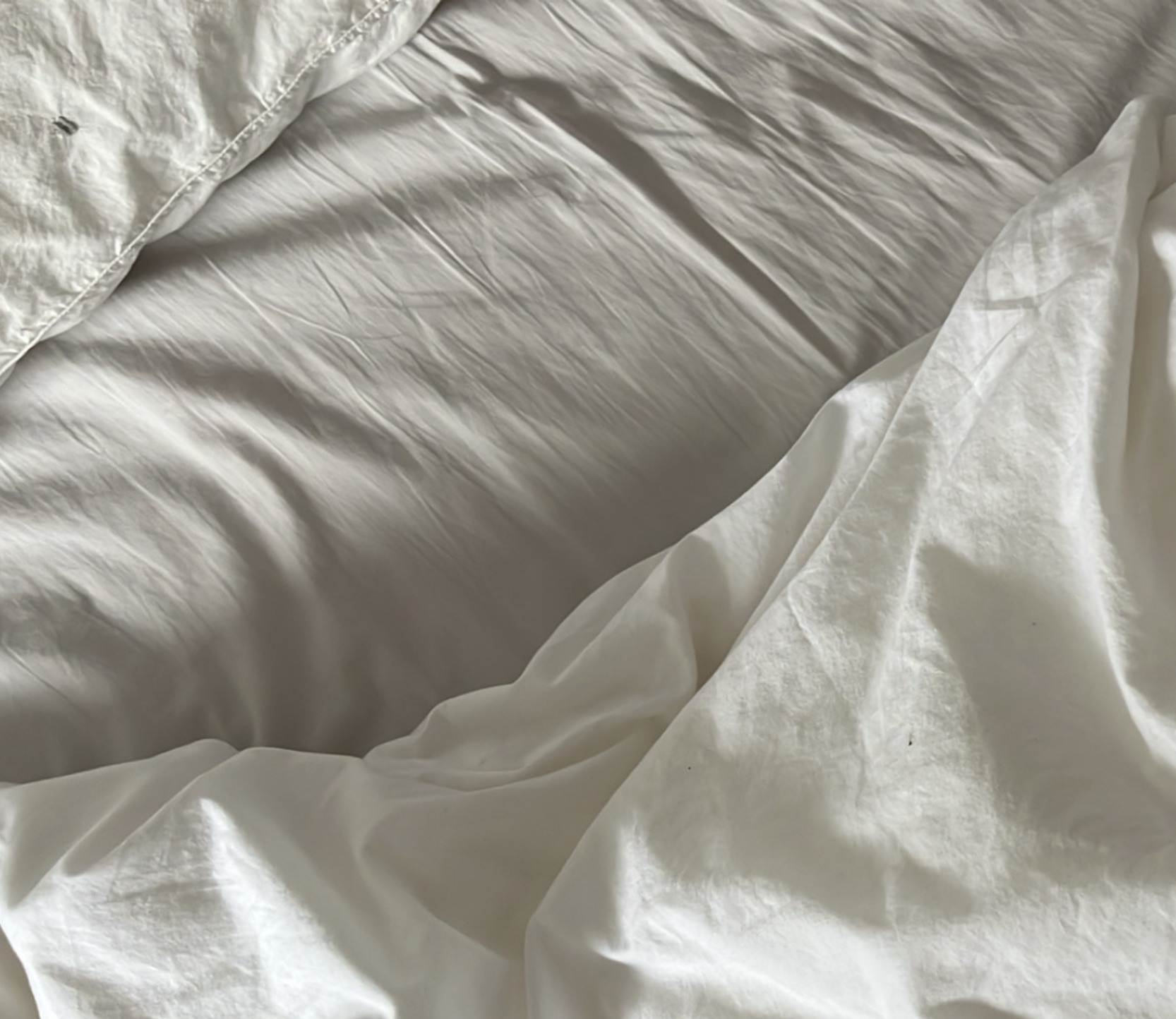 Why Sleep is Crucial for Your Body and Mind blog image thumbnail